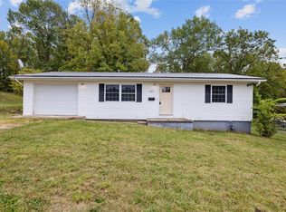 805 Cresswell St, Potosi, MO 63664