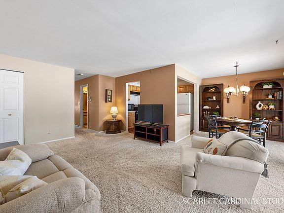 4th image of 2057 Lancaster Cir APT 101-C