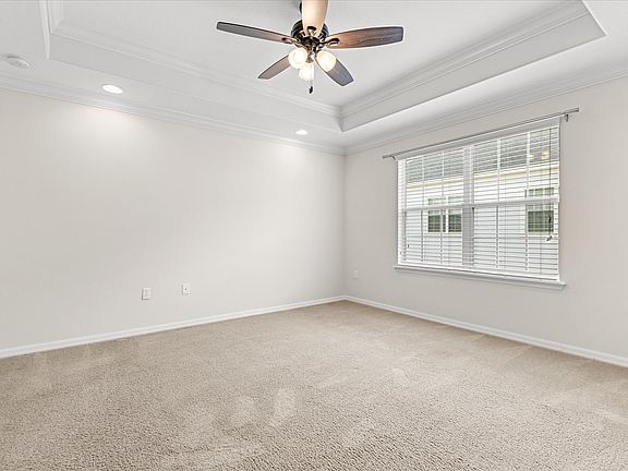 3rd image of 2046 Prospect Ave #1