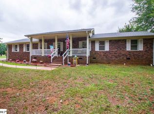 152 Campton Cir, Inman, SC 29349