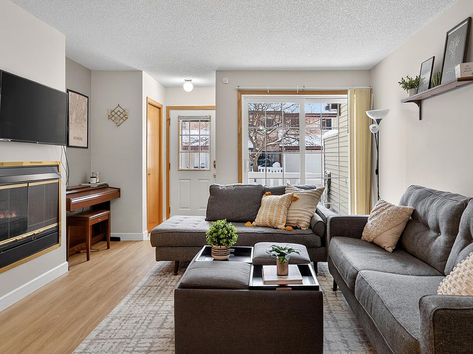1st image of 4065 Wilshire Cir #8