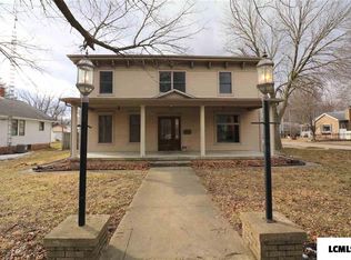 129 Hennepin St, Lincoln, IL 62656