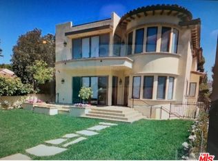 1126 Yale St, Santa Monica, CA 90403