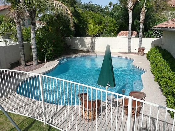 3rd image of 1442 W Coquina Dr