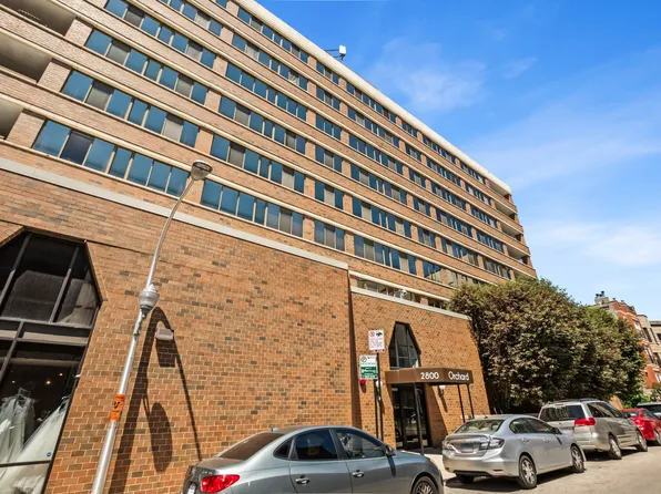 2800 N Orchard St APT 402, Chicago, IL 60657