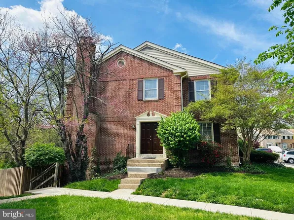 8251 Clifton Farm Ct, Alexandria, VA 22306