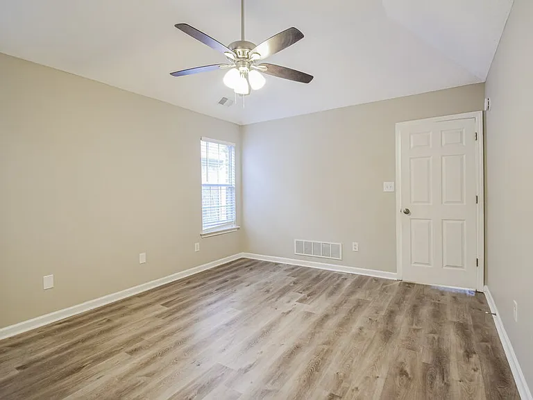 2943 Dawkins Cv — Photo 10