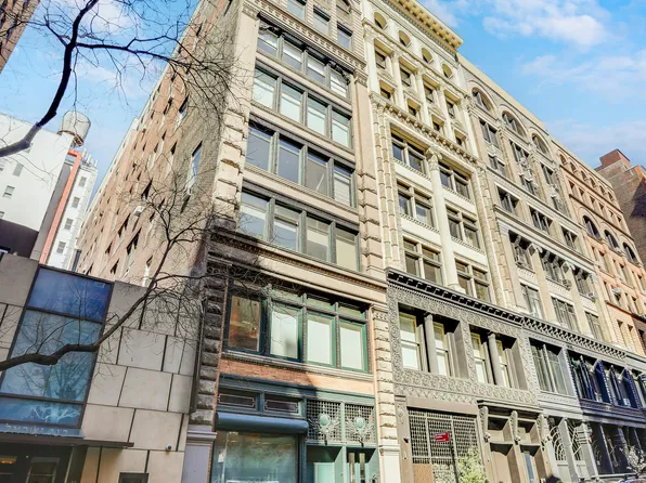 35 East 12th Street 8C image 22 of 23