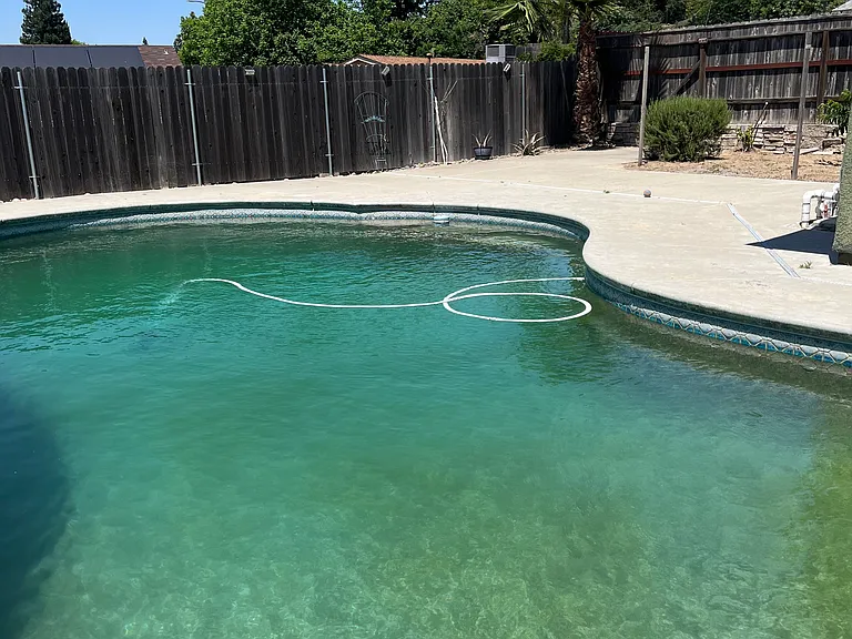452 Valley View Dr — Photo 8
