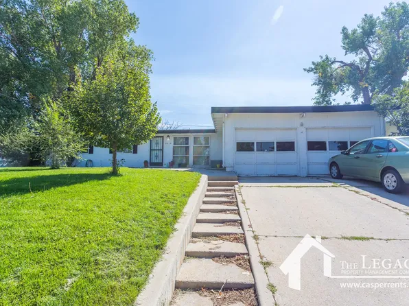2315 Crescent Ave, Casper, WY 82604
