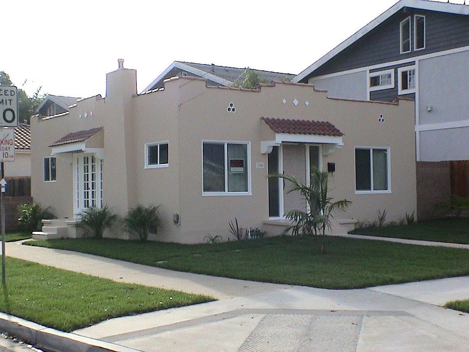 Spanish Cottage on Corner