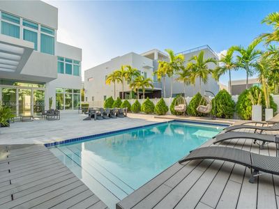6819 NW 105th Ave, Doral, FL, 33178
