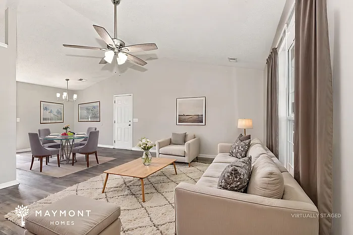 3 bed, 2.0 bath, 1274 sqft, $1,645 — Photo 4