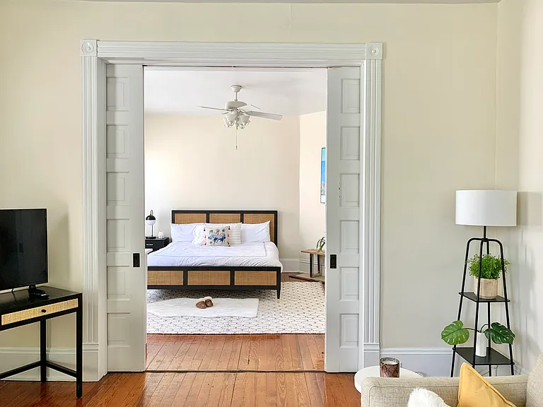 513 Locust Ave #B — Photo 9