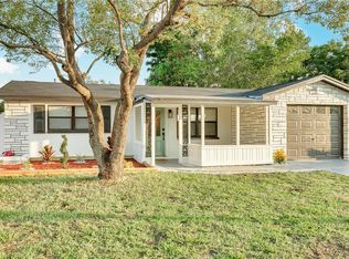 7120 King Arthur Dr, Port Richey, FL 34668