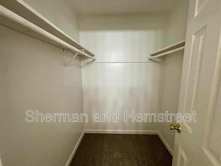 212 Commons Dr #212 — Photo 14