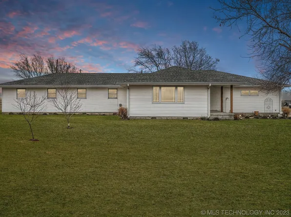 3792 N 431st Rd, Pryor, OK 74361