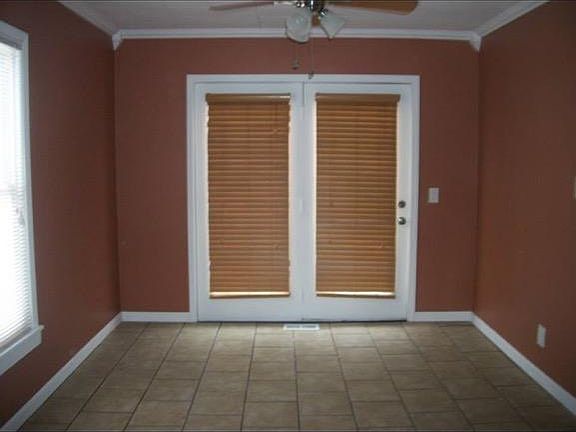 5th image of 165 Park St