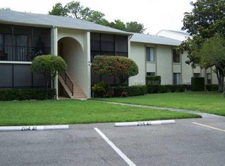 3114 Lake Pine Way APT F1, Tarpon Springs, FL 34688
