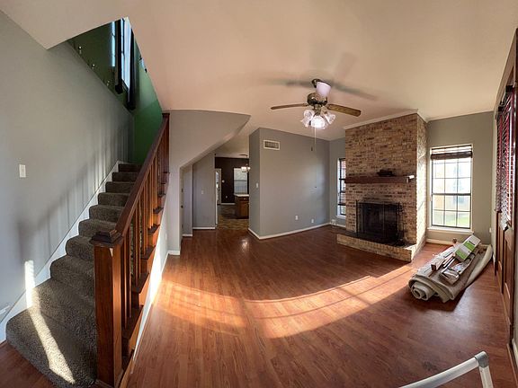 2nd image of 7931 Bayou Fountain Ave