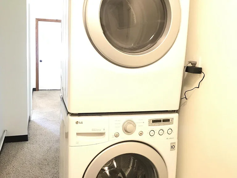 304 Central Ave #8 — Photo 5