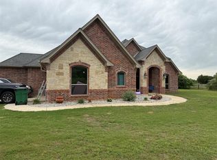 522 County Road 3386, Paradise, TX 76073