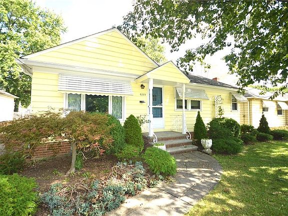 2nd image of 6289 Stratford Dr