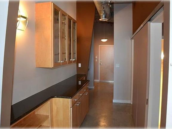 2nd image of 175 2nd St S APT 804