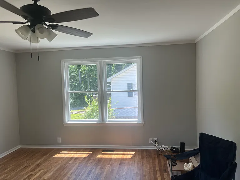 206 D Carlton St — Photo 3