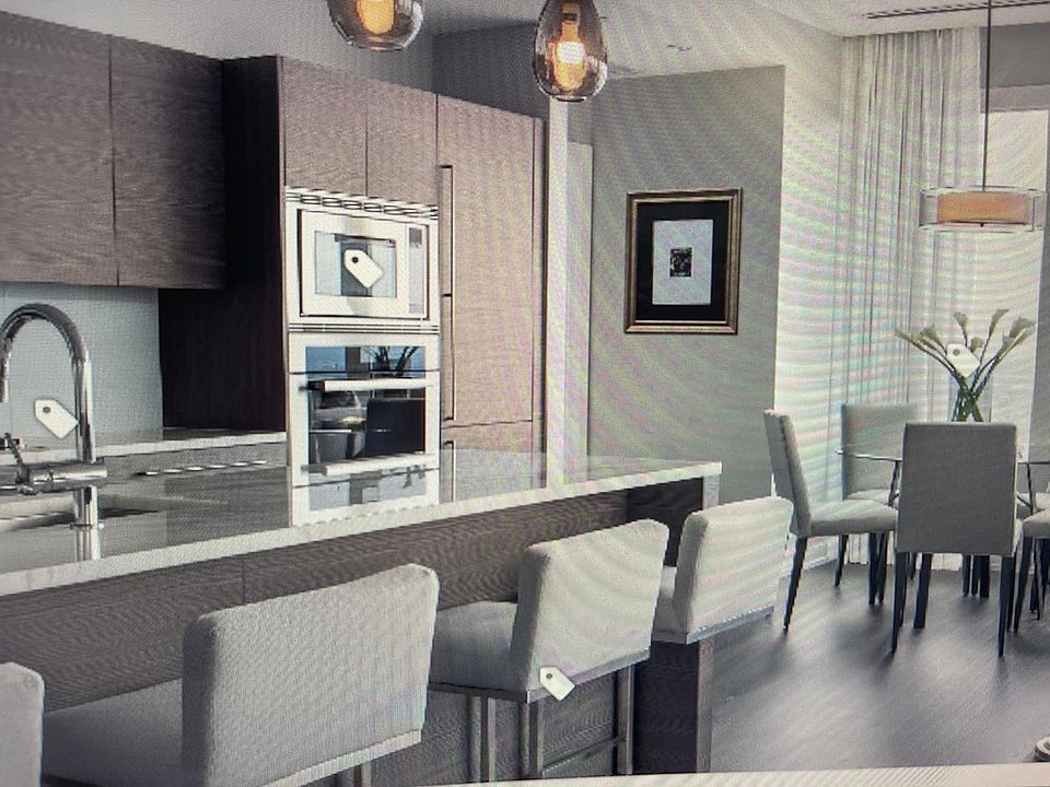 1st image of 281 Scottsdale Sq #281