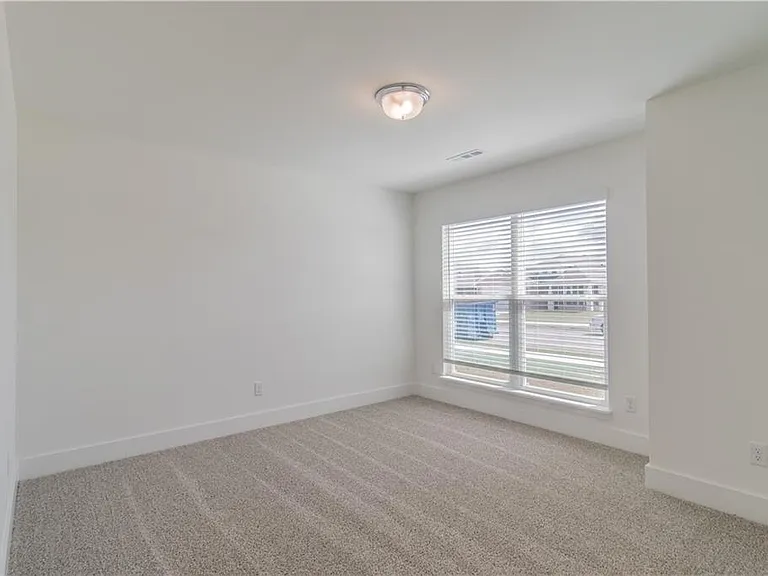 801 Lewis St — Photo 18