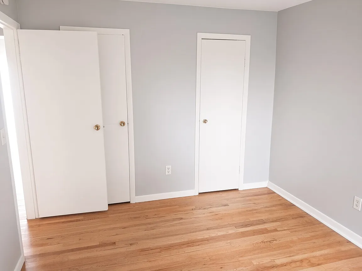 1 bed, $1,300 — Photo 2