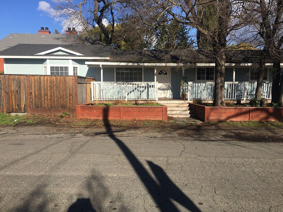 1st image of 361 Lake St