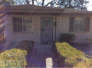 202 Cumming St, Savannah, GA 31415