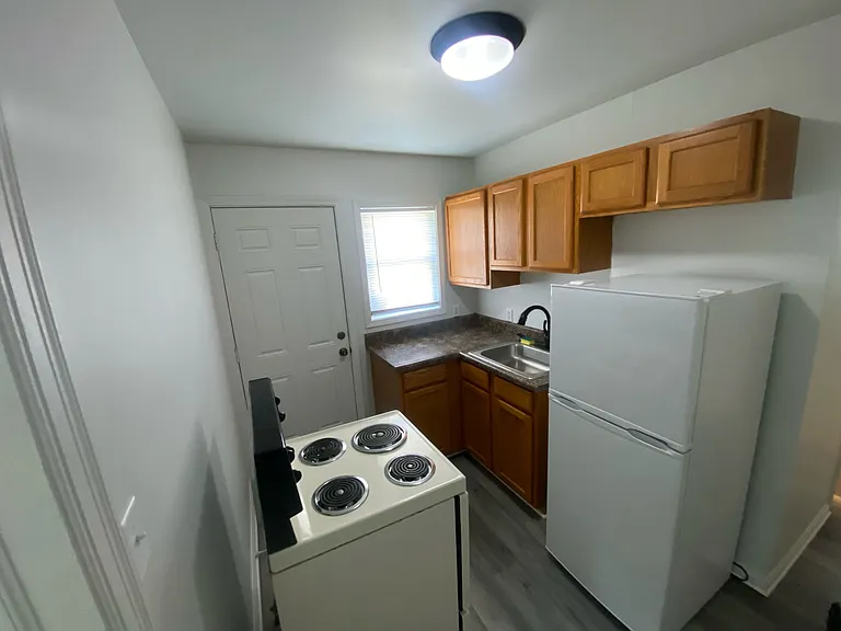 4918 Orion Ave #4918 — Photo 6