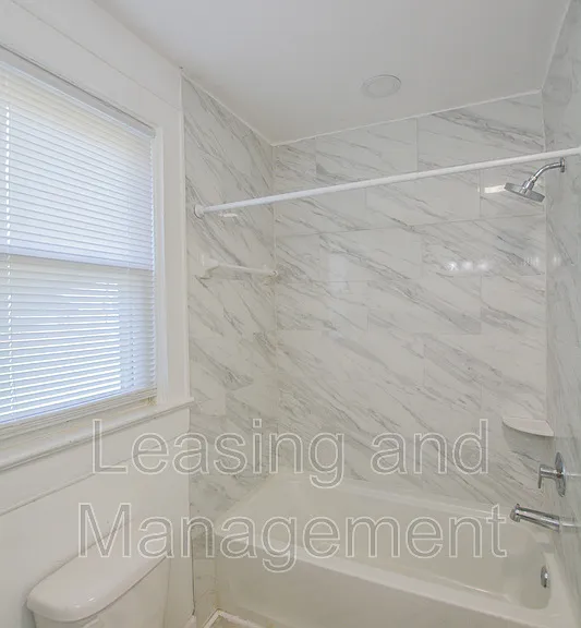 2041 Groveland Ave — Photo 15