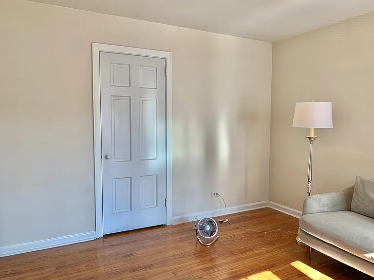 2841 Thornhill Rd — Photo 50