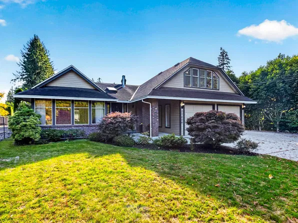21424 River Rd, Maple Ridge, BC V2X 2B3