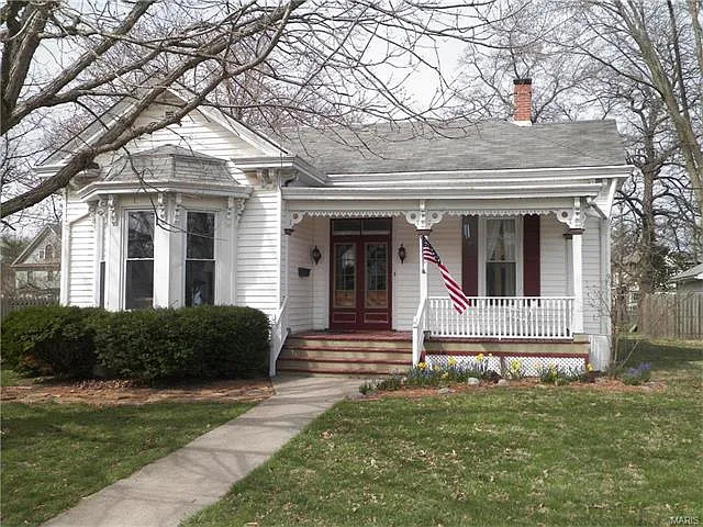 420 E 2nd South St photo 1