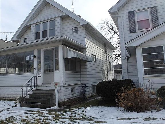 2nd image of 1045 Alcott St