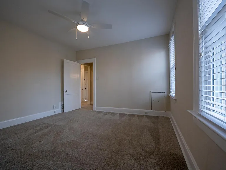3349 Whitfield Ave #2 — Photo 32