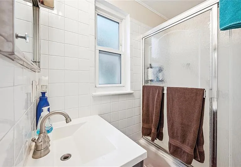 414 Lawnwood Ave — Photo 9