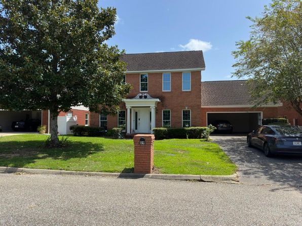 29 Williamsburg Pl