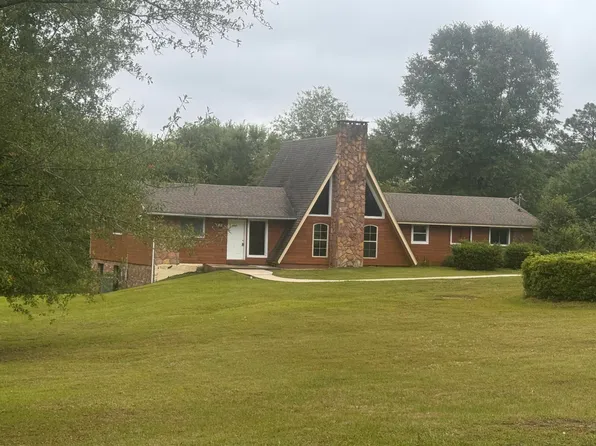 48 Mackeral Dr, Hattiesburg, MS 39402