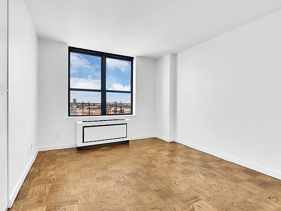 4th image of 247 W 87th St APT 16F