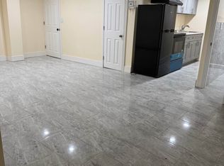 176 Juanita Ave #3, Freeport, NY 11520