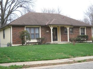 809 N Ute St, Independence, MO 64056