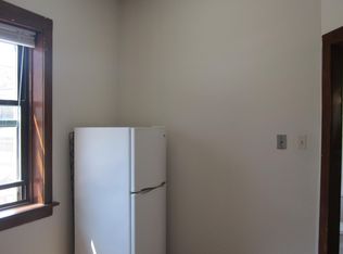 4052 N Sheridan Rd APT 2W, Chicago, IL 60613