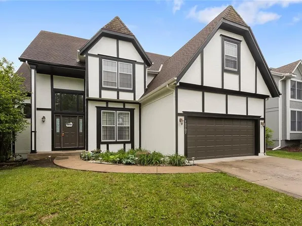 12707 W 122nd St, Overland Park, KS 66213