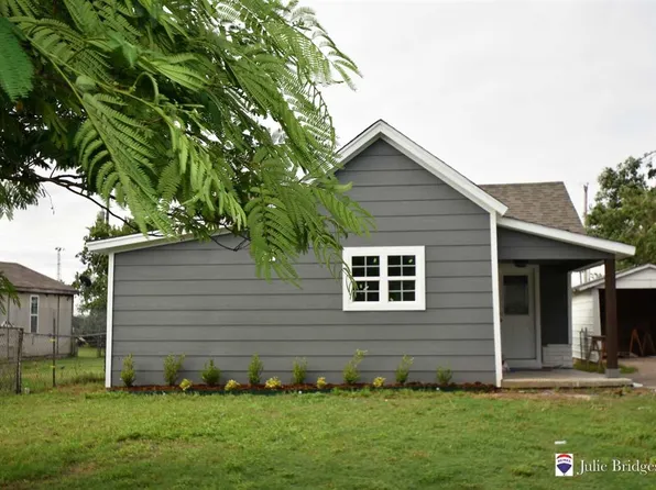 816 3rd St, Elgin, OK 73538